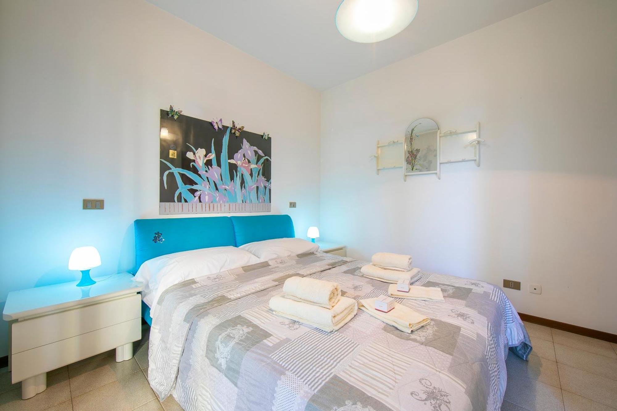 Lella Apartment Front Beach Garda lake Sirmione Esterno foto