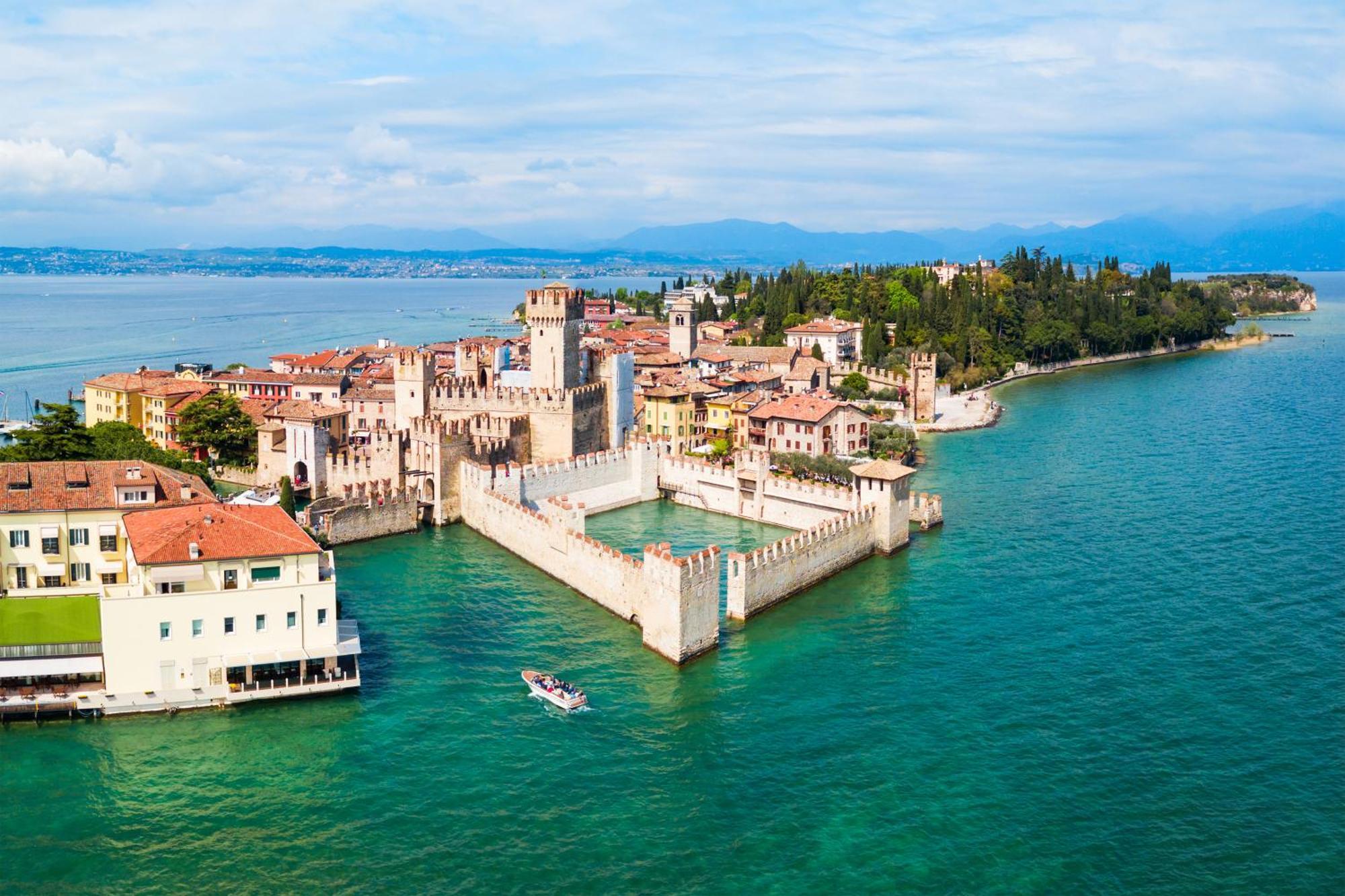 Lella Apartment Front Beach Garda lake Sirmione Esterno foto